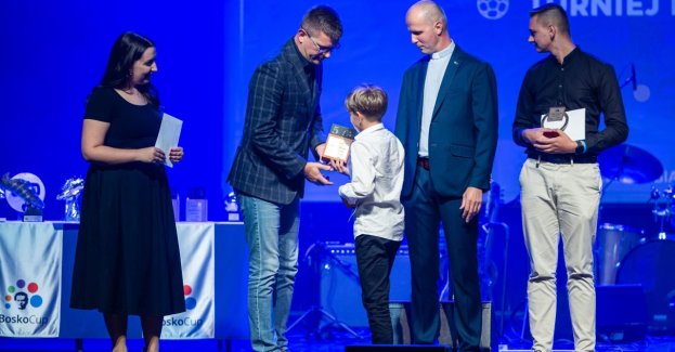 Gala Piłkarska podsumowująca 18. sezon Bosko Cup odbyła się 4 października w Bielskim Centrum Kultury im. Marii Koterbskiej w Bielsku-Białej. Podczas uroczystości ogłoszono wyniki plebiscytów i wręczono nagrody.